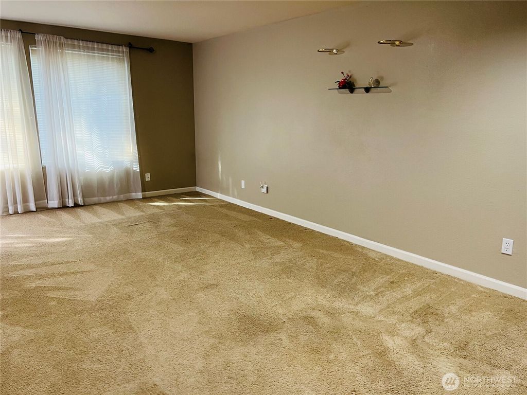 Photo of 26339 116 Avenue SE #I-102, Kent, WA 98030 (MLS # 2429027)
