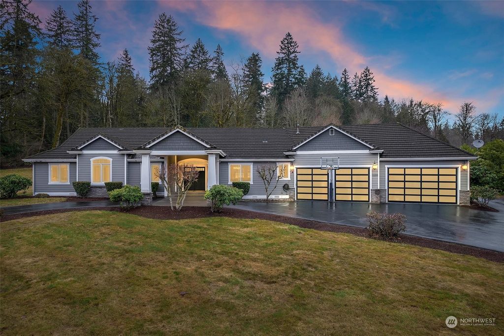 Photo of 12205 164th Avenue SE, Renton, WA 98059 (MLS # 2029757)