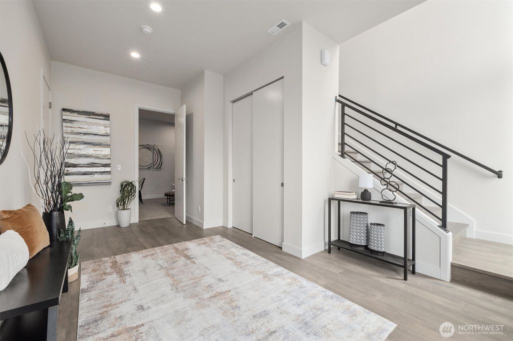 Photo of 4566 22nd Avenue SW, Seattle, WA 98106 (MLS # 2407253)