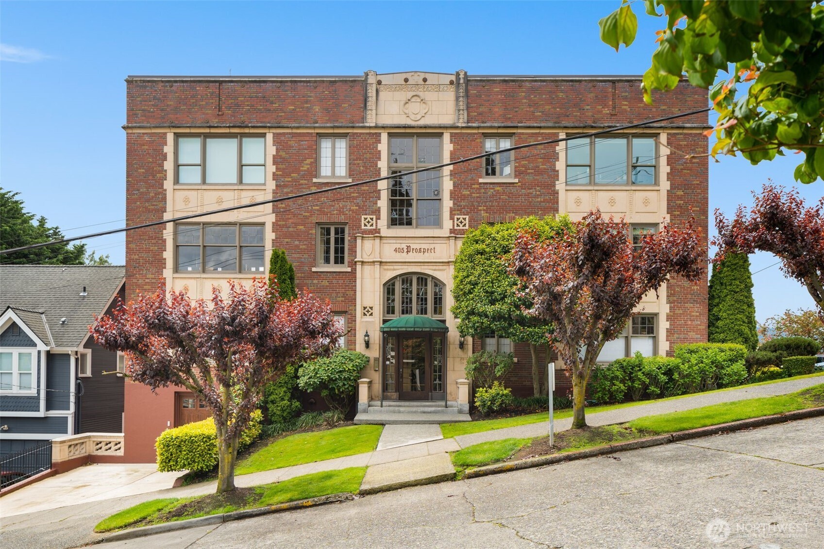 405 Prospect Street 201