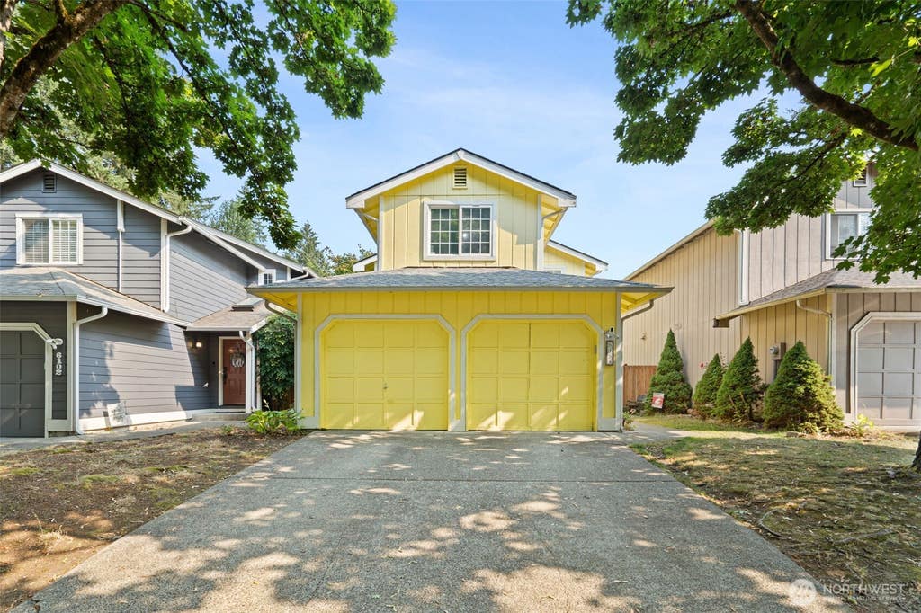 Photo of 6104 Huntington Lane SE, Lacey, WA 98503 (MLS # 2563905)