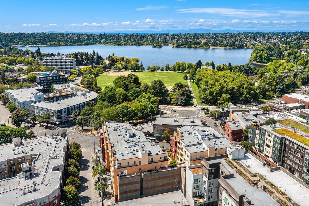 Photo of 410 NE 70th Street #306, Seattle, WA 98115 (MLS # 2147925)