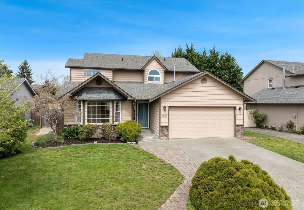 Photo of 6529 23rd Street NE, Tacoma, WA 98422 (MLS # 2512218)