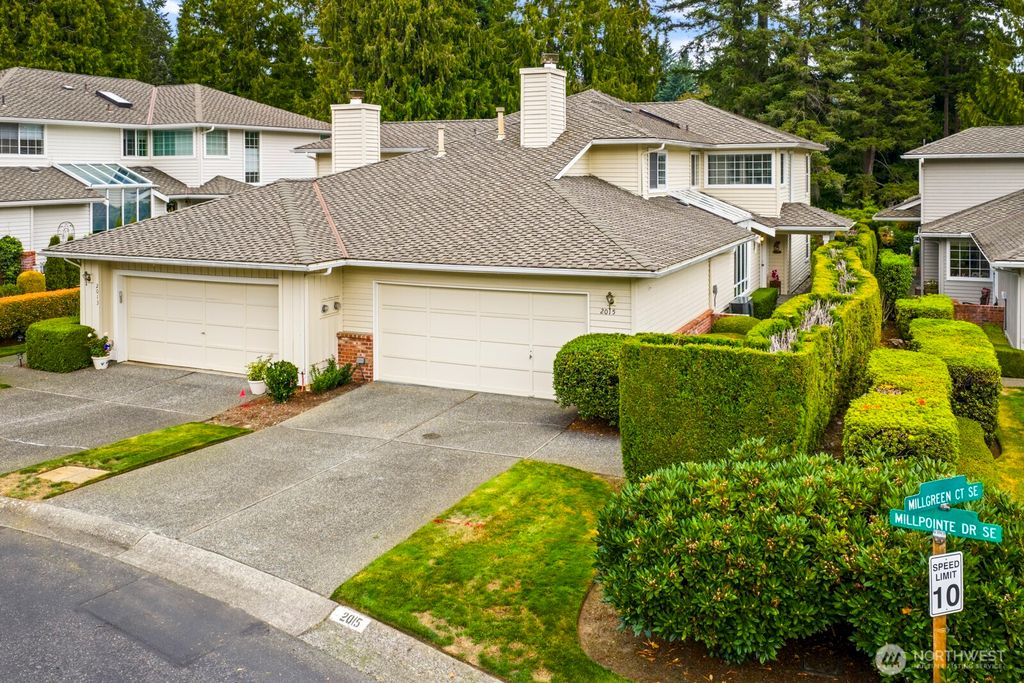 Photo of 2015 Mill Pointe Drive SE, Mill Creek, WA 98012 (MLS # 2430053)