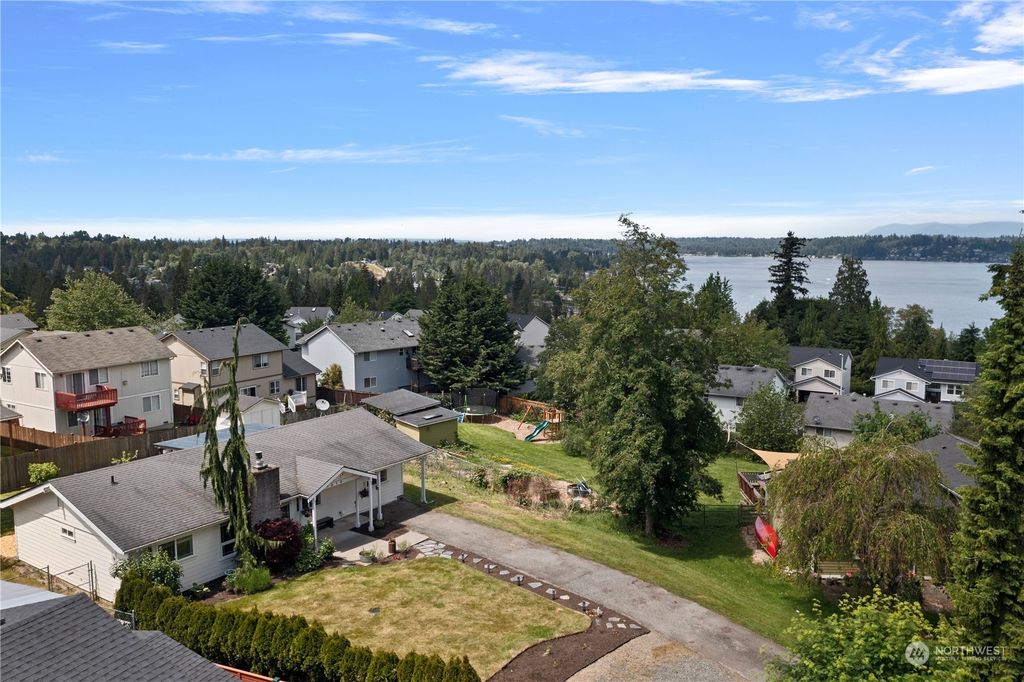 Photo of 1614 113th Drive SE, Lake Stevens, WA 98258 (MLS # 2248407)