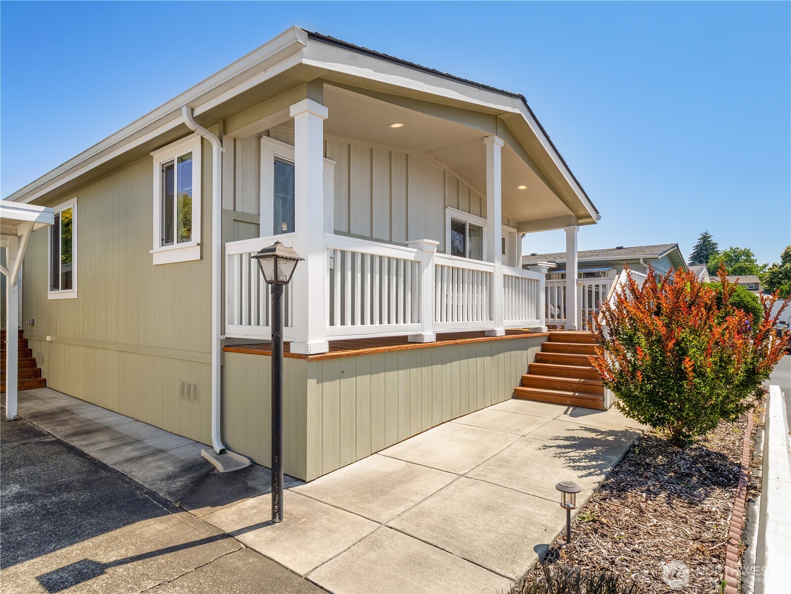 10713 61st Street E 108A