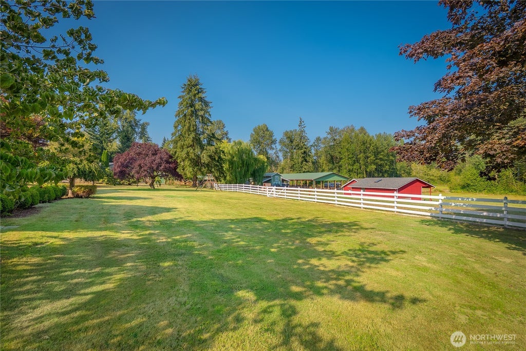 Photo of 19303 BROADWAY AVENUE AVE, Snohomish, WA 98296 (MLS # 2589736)