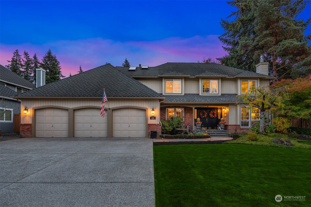 Photo of 3002 163RD STREET St SE, Mill Creek, WA 98012 (MLS # 2327490)