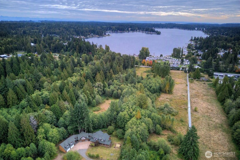 4727 Lakewood Road