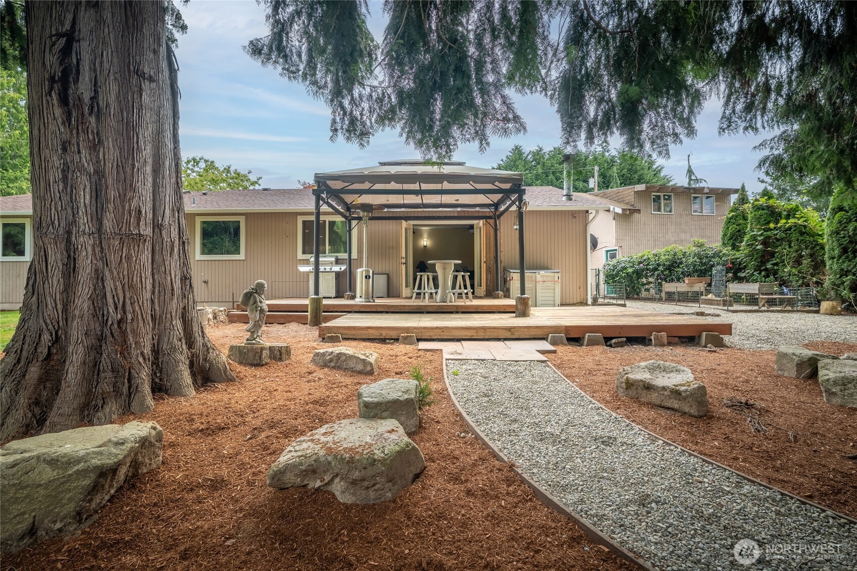 118 W Winesap Road