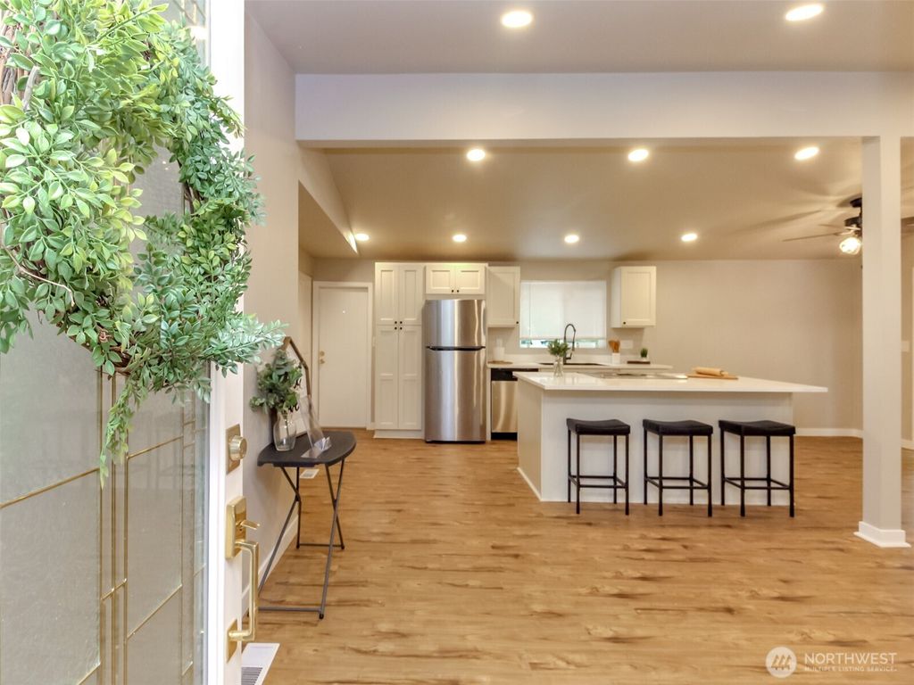 Photo of 22065 106th Place SE #75, Kent, WA 98031 (MLS # 2535883)