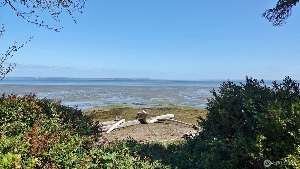 Photo of 574 Chinook Avenue SE, Ocean Shores, WA 98569 (MLS # 2506691)