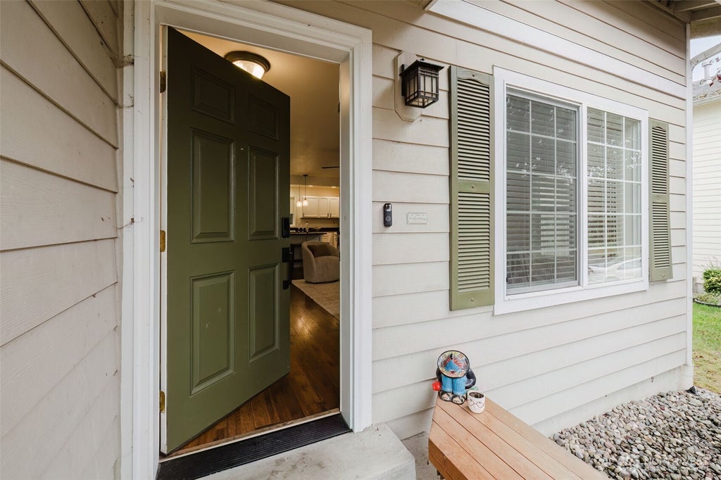 Photo of 5781 Gateway Lane, Bremerton, WA 98311 (MLS # 2582197)