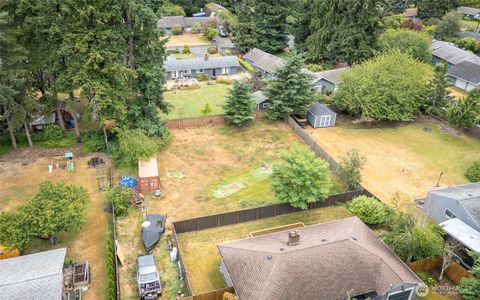 Photo of 9349 Dekoven Drive SW, Lakewood, WA 98499 (MLS # 2442971)