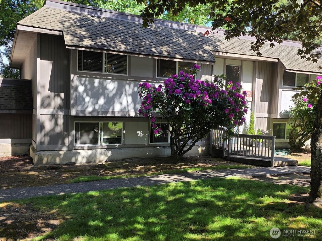 Photo of 4520 321 Street, Federal Way, WA 98023 (MLS # 2381328)