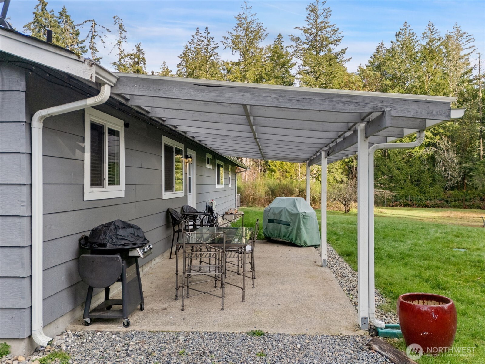 15706 71st Street NW