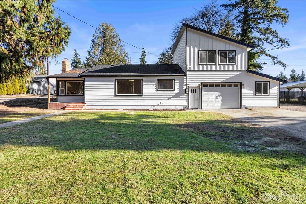 Photo of 7003 44th Avenue E, Tacoma, WA 98443 (MLS # 2518735)