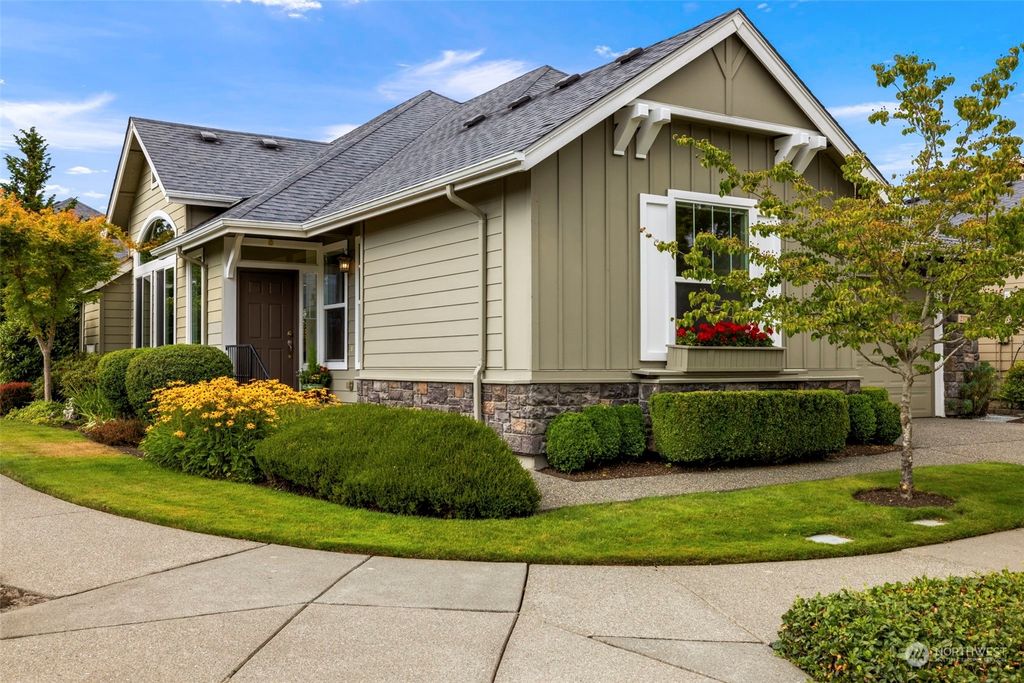 Photo of 23714 NE 134th Place, Redmond, WA 98053 (MLS # 2275173)