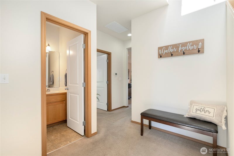 11501 185th Street E