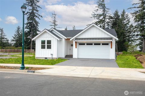 Photo of 412 W 4th Street, Everson, WA 98247 (MLS # 2469506)