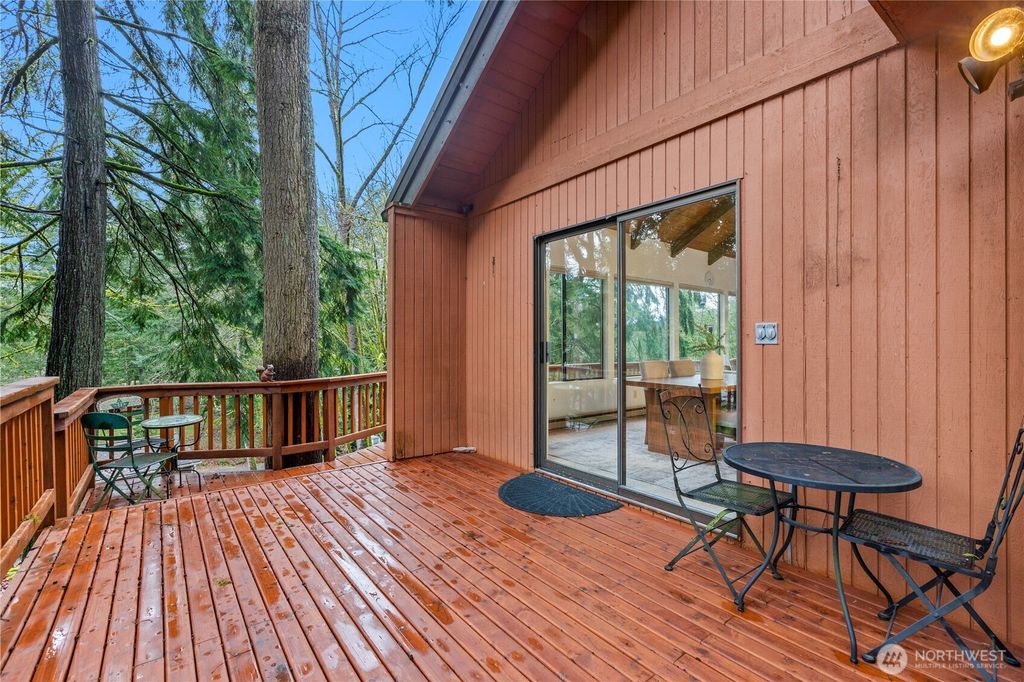 Photo of 111 Grand View Lane Ln, Bellingham, WA 98229 (MLS # 2476104)
