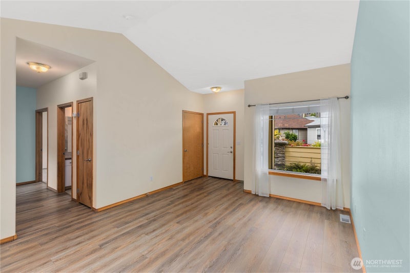1772 Compass Boulevard 22