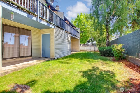 Photo of 1313 W James Street #2, Kent, WA 98032 (MLS # 2571164)