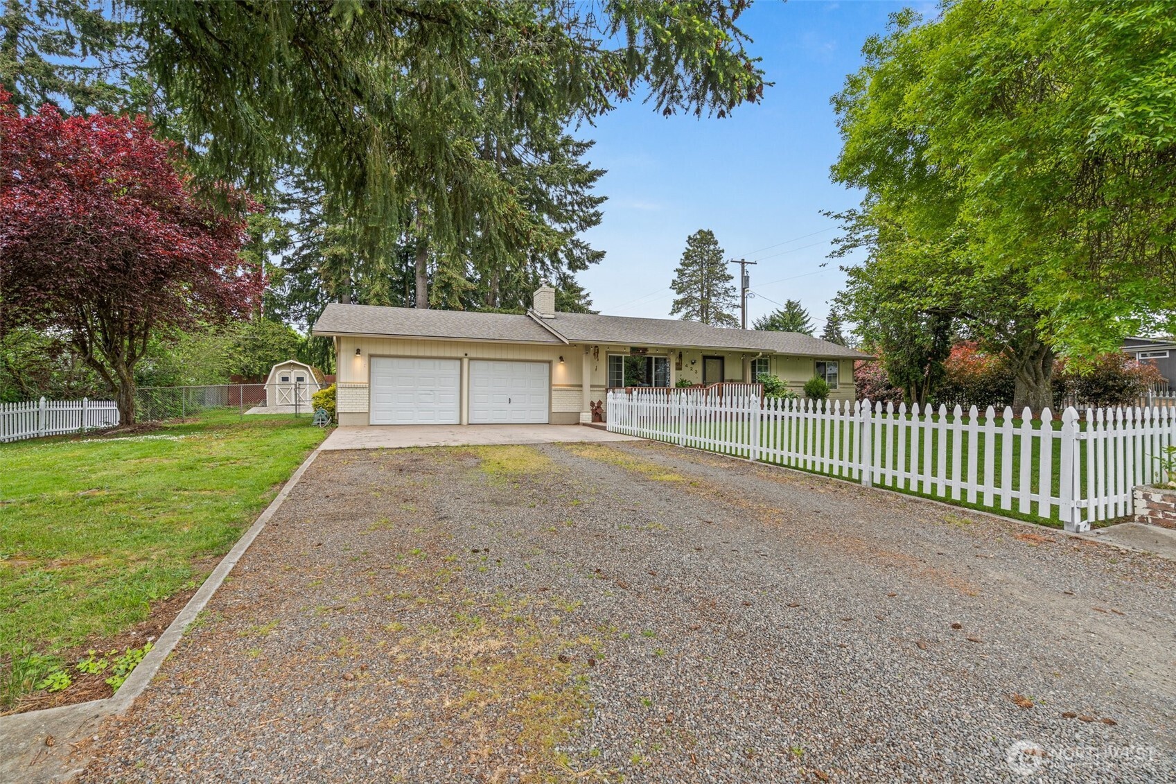 423 3rd Avenue NW