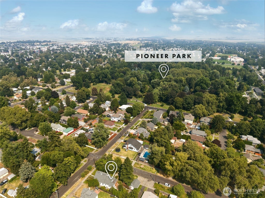 Photo of 736 Lincoln Street, Walla Walla, WA 99362 (MLS # 2569416)