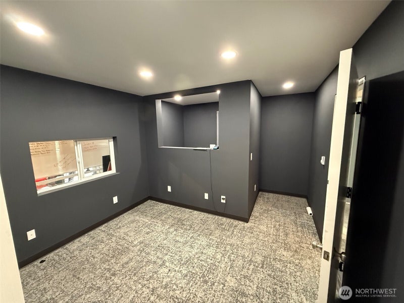 25182510 16th Street NW