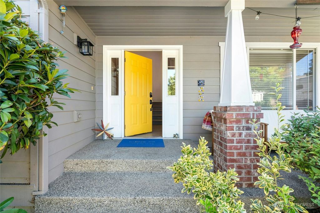 Photo of 23013 21st Avenue SE, Bothell, WA 98021 (MLS # 2404873)