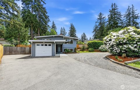 Photo of 3872 139 Avenue SE, Bellevue, WA 98006 (MLS # 2523412)