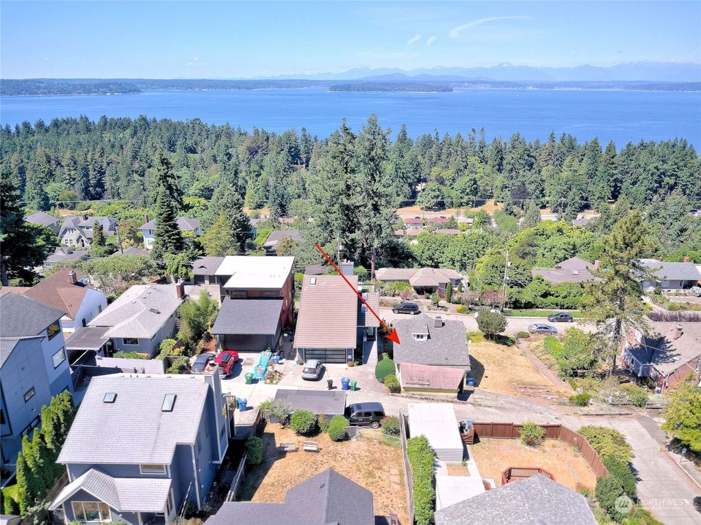 Photo of 7602 44th Avenue SW, Seattle, WA 98136 (MLS # 2140721)
