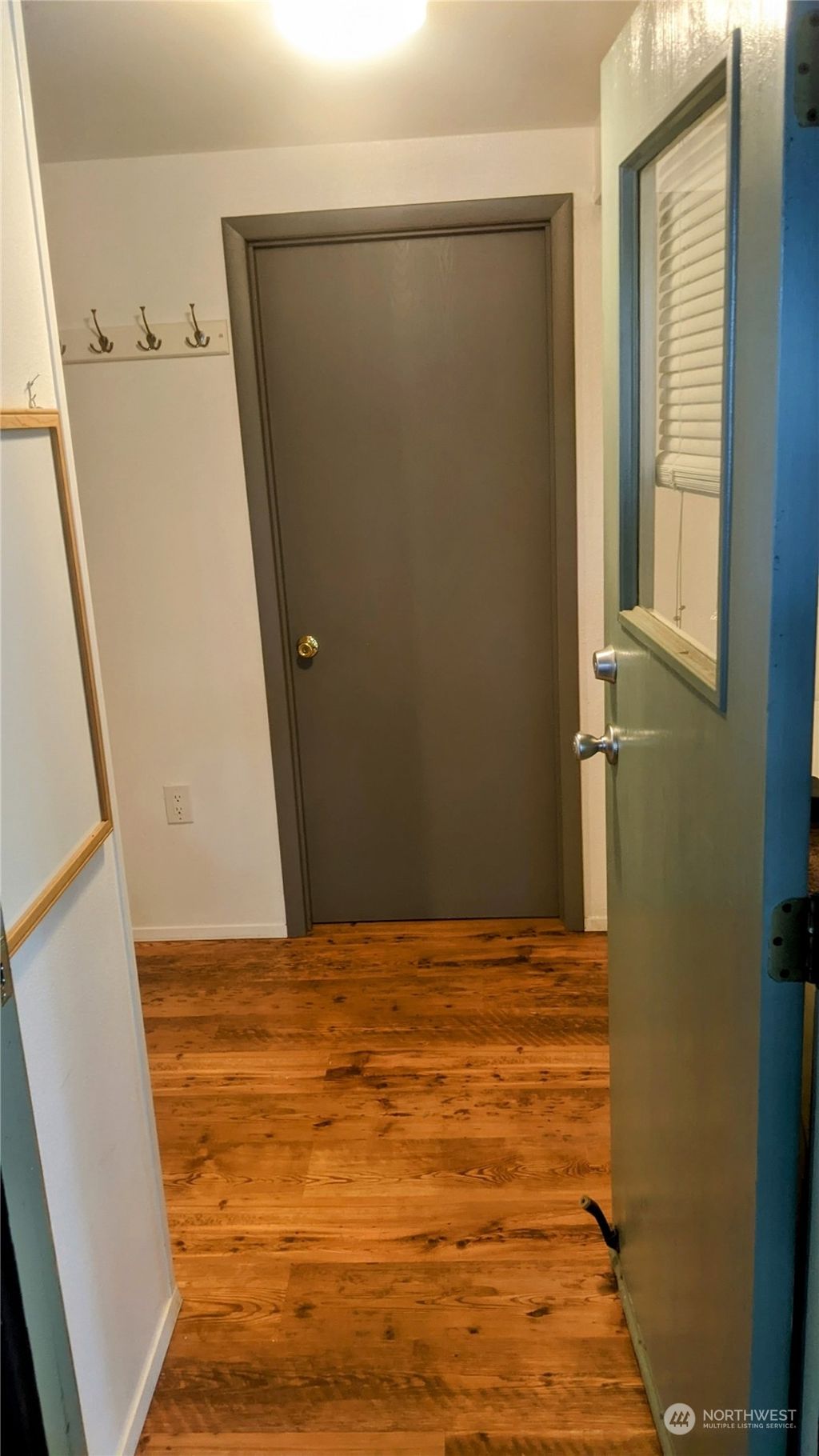 listing image 9369894306941241745