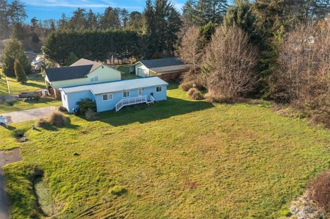 522 W Newell Westport WA 98595