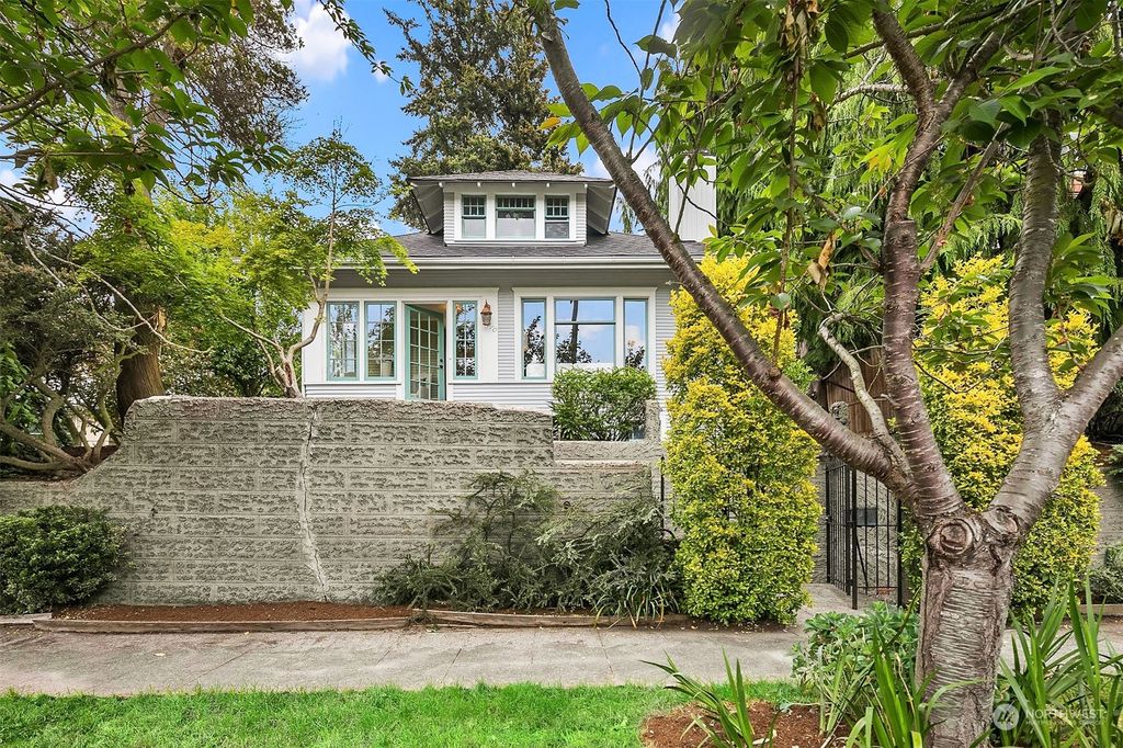 Photo of 3010 NW 56th Street, Seattle, WA 98107 (MLS # 2072615)