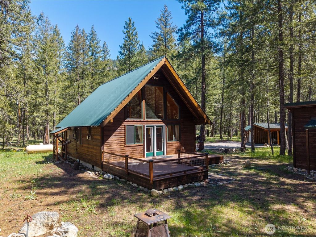Photo of 651 Lost River Rd RD, Mazama, WA 98833 (MLS # 2519847)