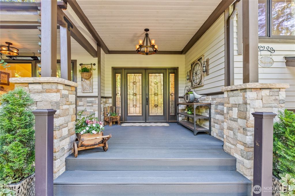 Photo of 19505 NE 181st Street, Woodinville, WA 98072 (MLS # 2395643)