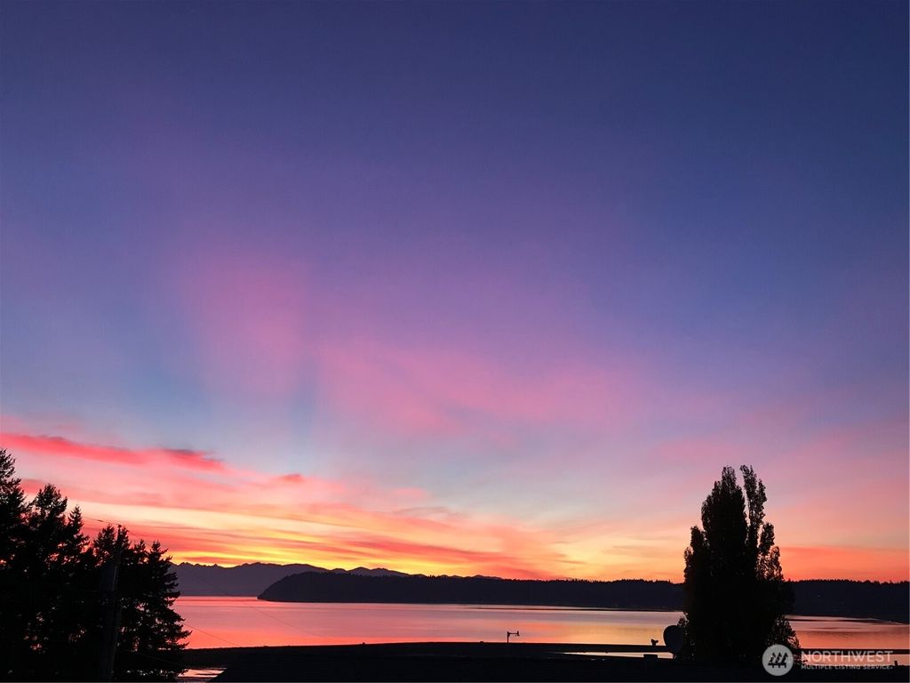 Photo of 2735 Evening Glory Court, Clinton, WA 98236 (MLS # 2496374)