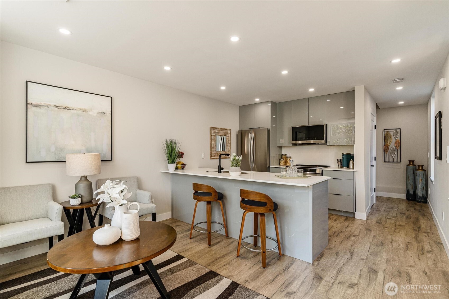 1616 S Juneau Street