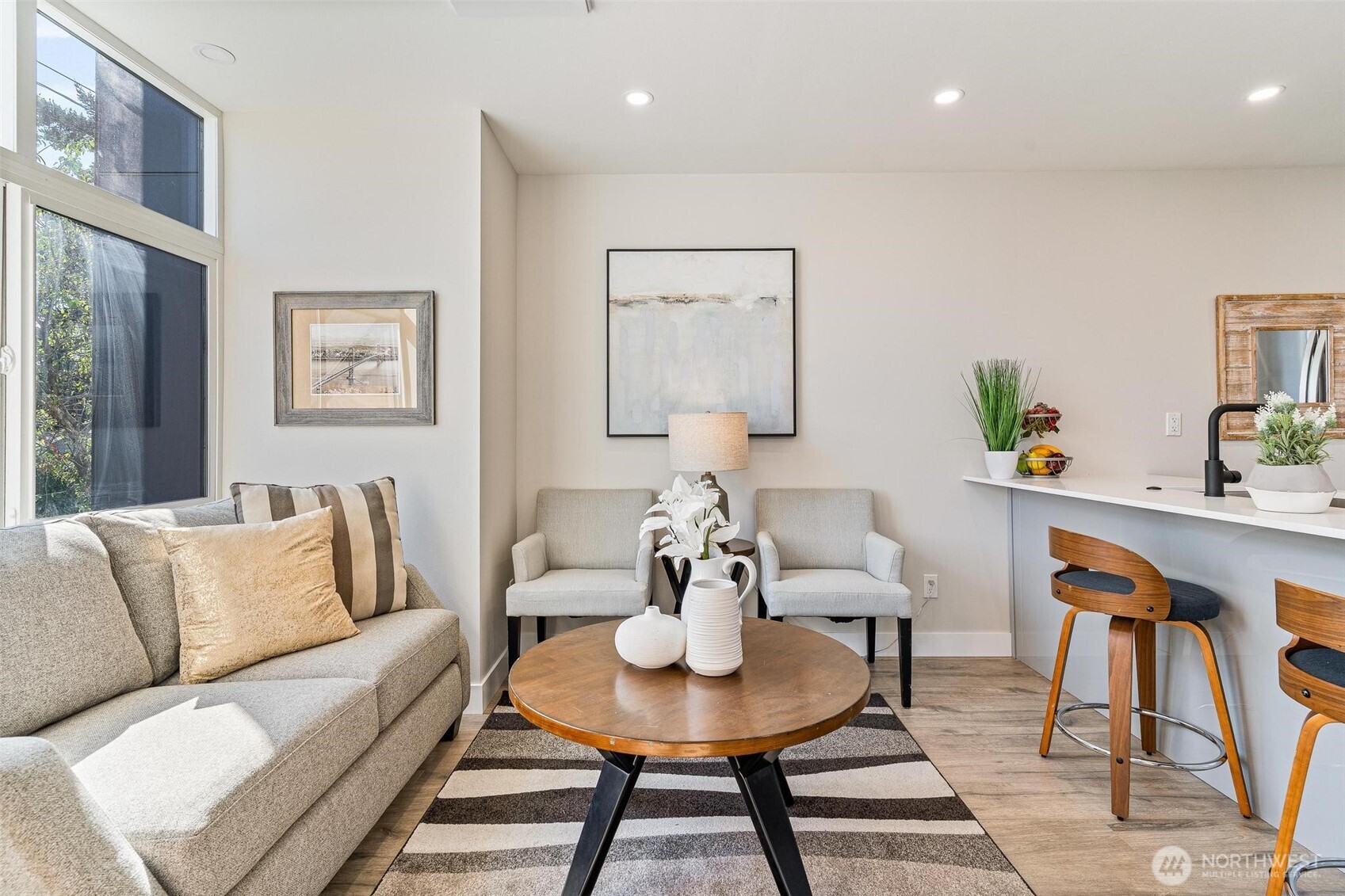 1616 S Juneau Street