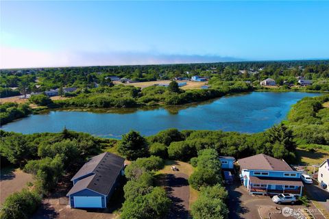 368 Marine View Drive SW Ocean Shores WA 98569