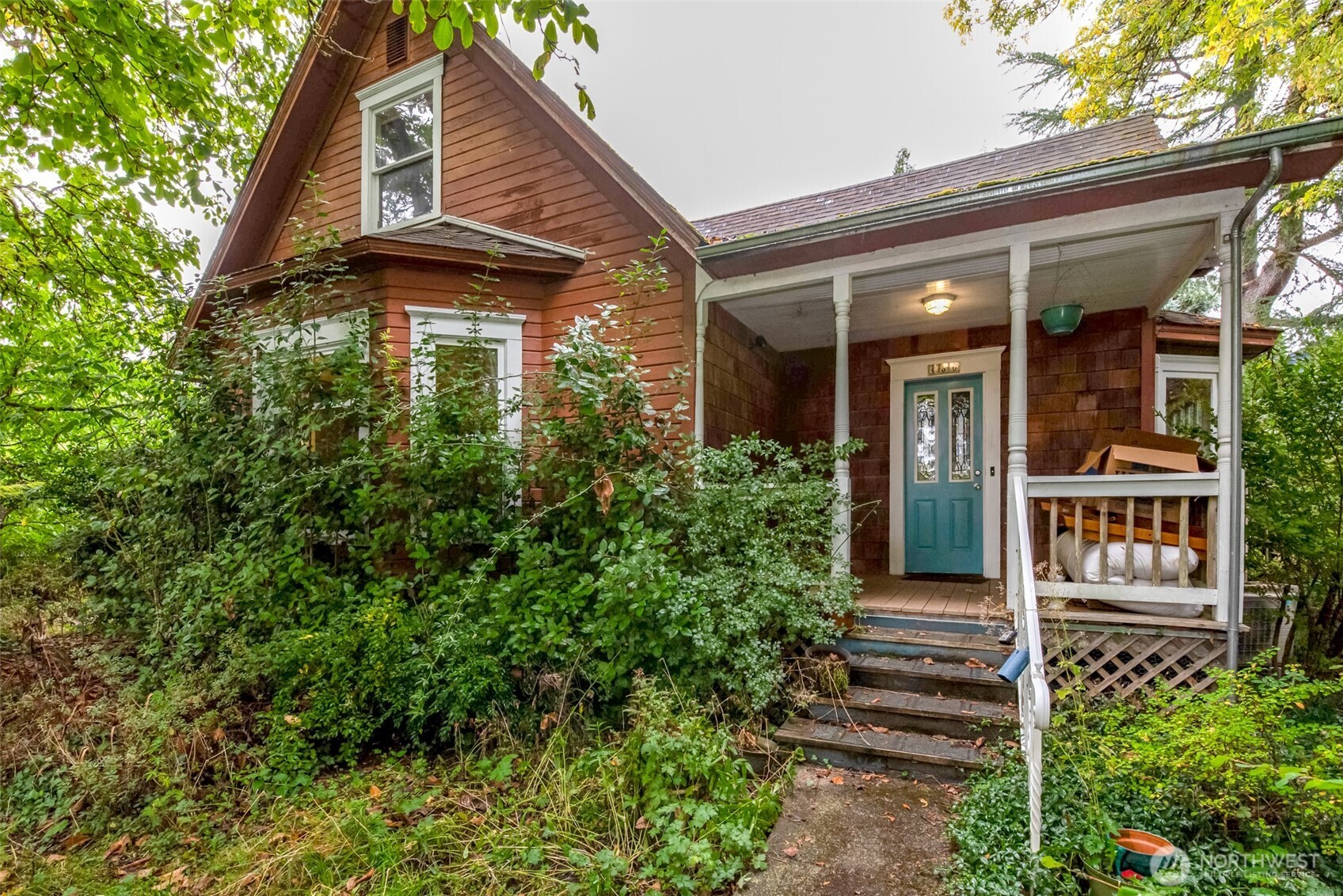 130 W Pine Street