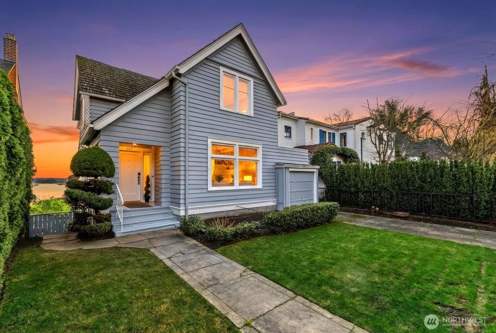 Photo of 307 W Highland Drive, Seattle, WA 98119 (MLS # 2480705)