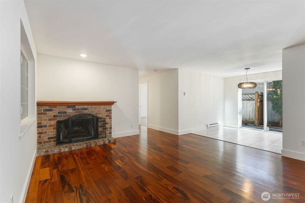 Photo of 633 NW 85th Street #101, Seattle, WA 98117 (MLS # 2444654)