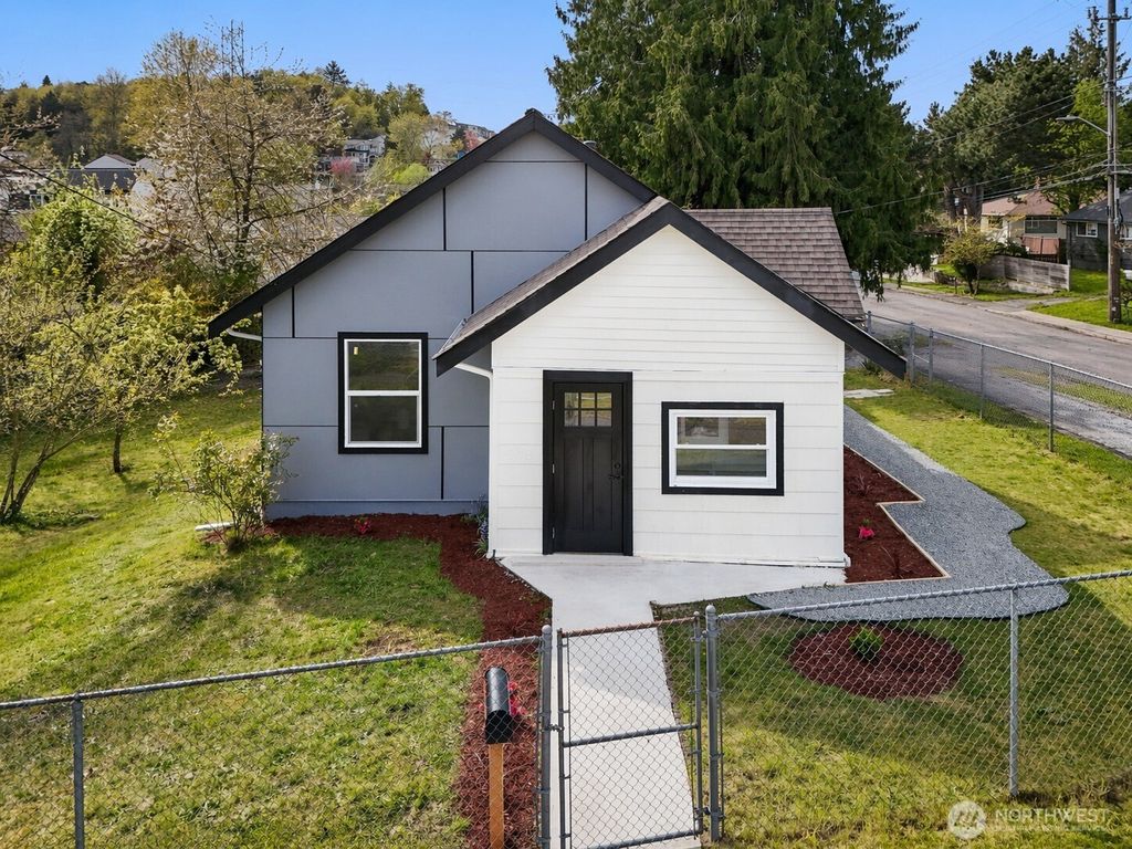 Photo of 8603 Renton Avenue S, Seattle, WA 98118 (MLS # 2498208)