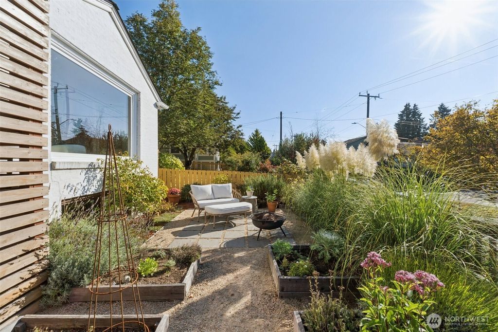 Photo of 730 NW 73rd Street, Seattle, WA 98117 (MLS # 2442705)