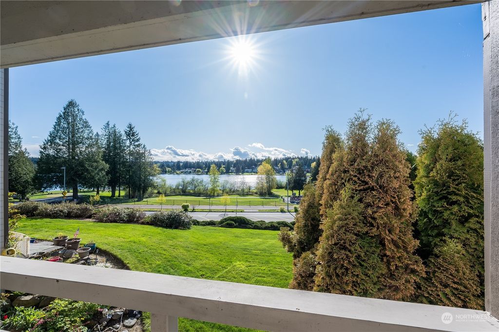 Photo of 23507 Lakeview Drive #B202, Mountlake Terrace, WA 98043 (MLS # 2223269)