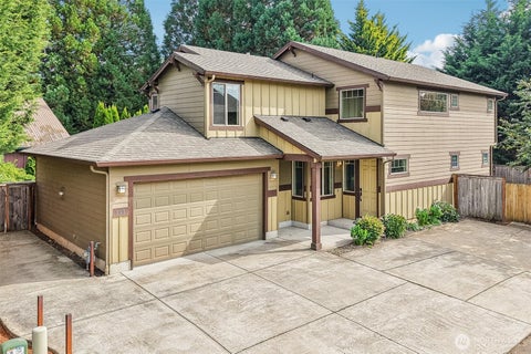 Photo of 305 NW 24th Way, Battle Ground, WA 98604 (MLS # 2583452)