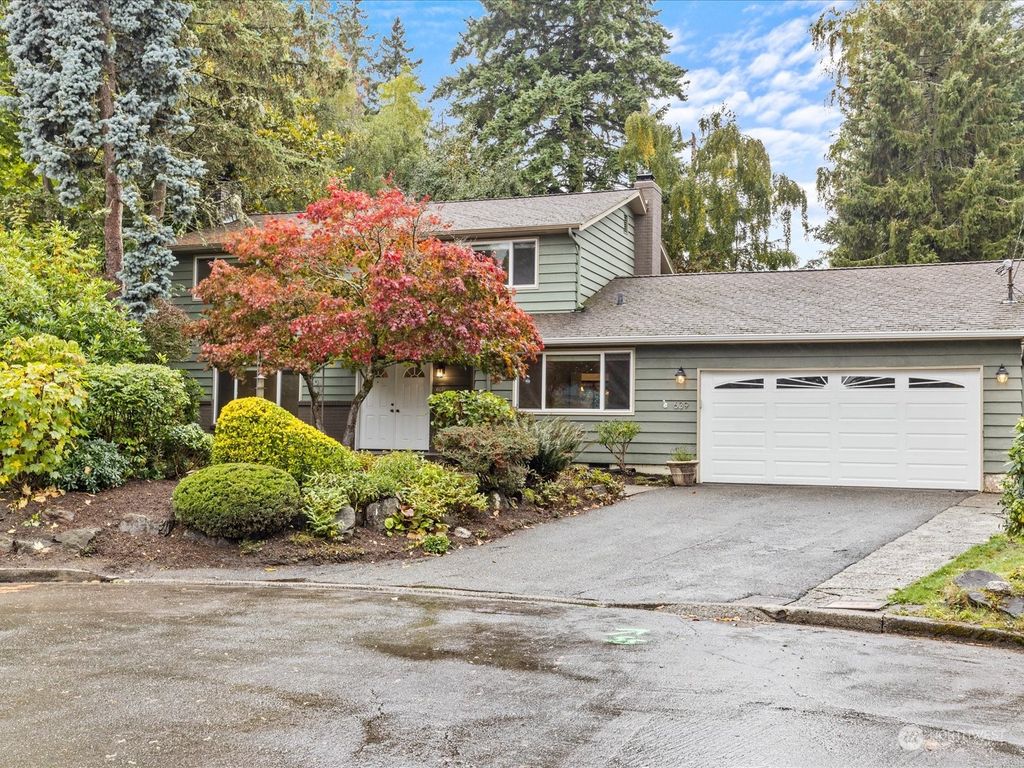 Photo of 639 NW 183rd Street, Shoreline, WA 98177 (MLS # 2170104)